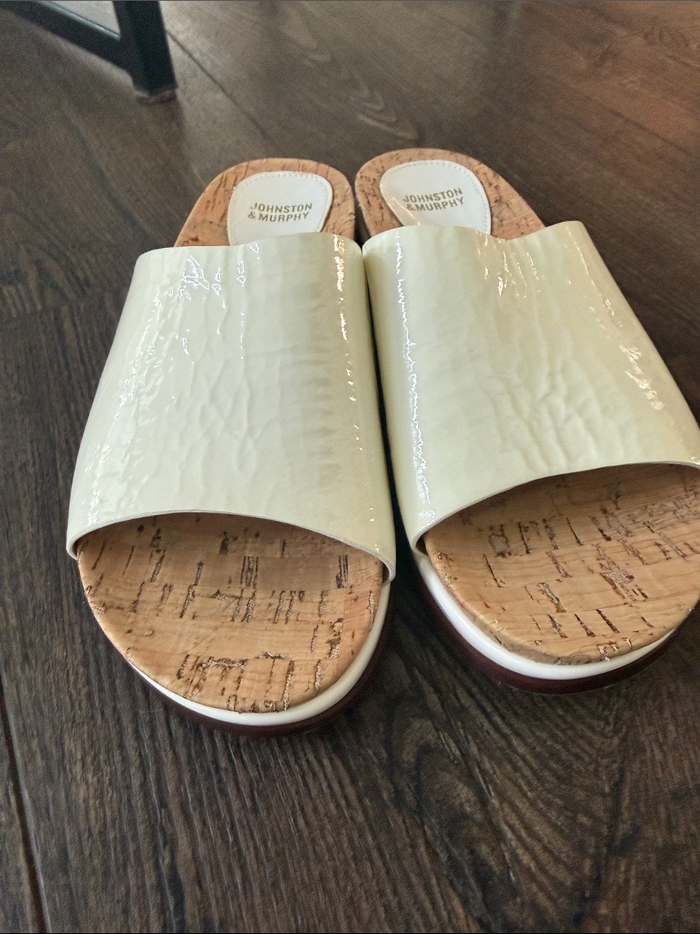 Johnston & Murphy New Ladies Cream Patent Slide Sandals with Cork Footbed 6 - Picture 2 of 6